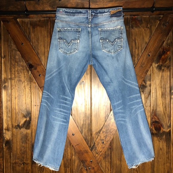 Diesel Larkee 33/30 Straight Fit - Picture 2 of 8